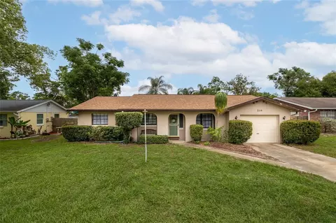 210 Delespine Dr, Debary, FL 32713