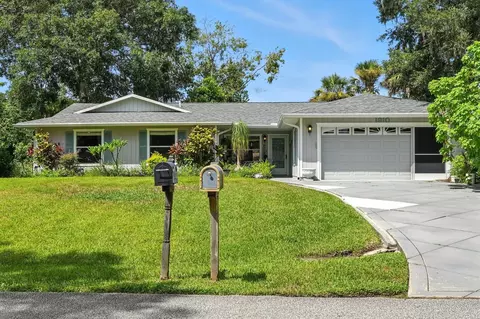 1910 Pine Tree Dr, Edgewater, FL 32141
