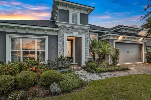 6294 W Fallsgrove Ln, Port Orange, FL 32128