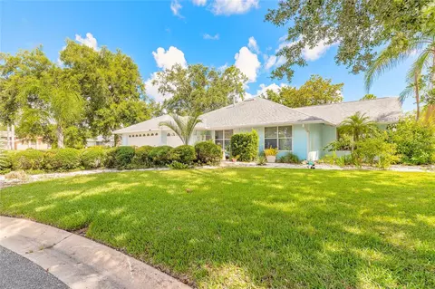 904 Clubhouse Blvd, New Smyrna Beach, FL 32168