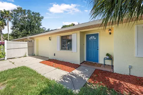 837 Acorn Ln, Port Orange, FL 32127