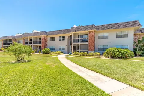 3800 Saxon Dr #180, New Smyrna Beach, FL 32169