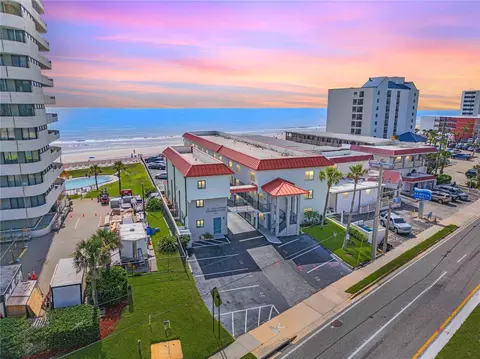 1404 N Atlantic Ave #70, Daytona Beach, FL 32118