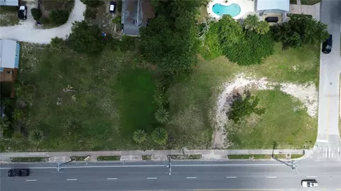 403 S Ridgewood Ave, Edgewater, FL 32132 photo 8