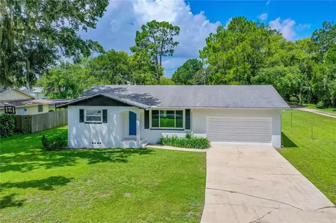 324 Dixie Dr, Holly Hill, FL 32117