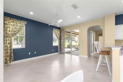 Living - 9365 SW 94th Loop, Ocala, FL 34481 photo 4 of 7