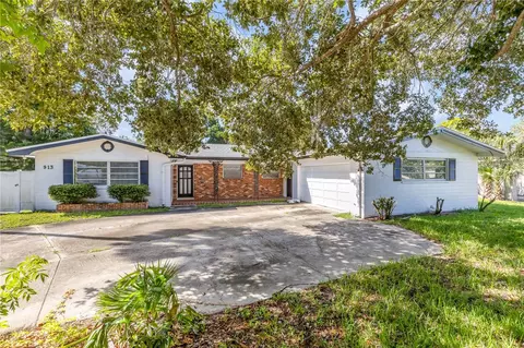 913 Valencia Rd, South Daytona, FL 32119