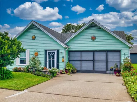 804 Pine Shores Cir, New Smyrna Beach, FL 32168