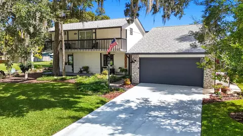 2003 Pine Tree Dr, Edgewater, FL 32141