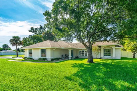 1842 Juniper Dr, Edgewater, FL 32141