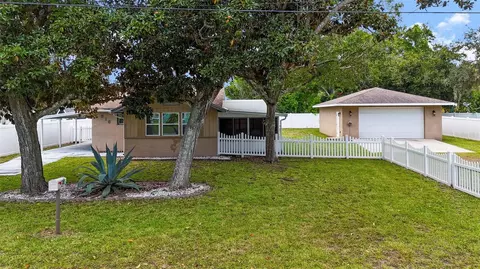 916 Fernald St, Edgewater, FL 32132