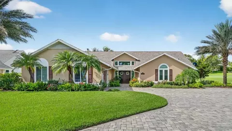 209 Bromely Cir, New Smyrna Beach, FL 32168