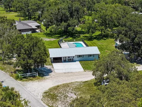 141 Maple St, Oak Hill, FL 32759