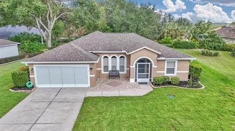 5556 Grove Mnr, Lady Lake, FL 32159