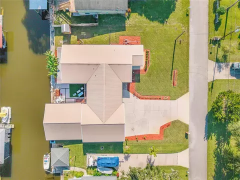 138 Azalea Rd, Edgewater, FL 32141 photo 1