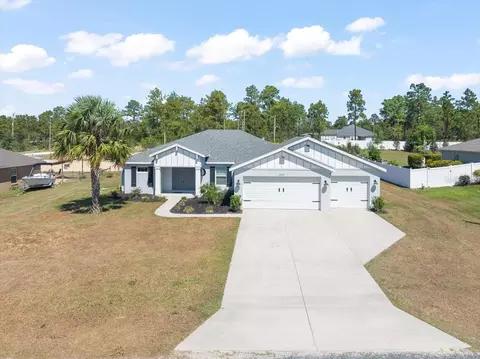 13035 Thrasher Ave, Weeki Wachee, FL 34614