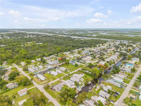113 Charles St, Edgewater, FL 32141 photo 23