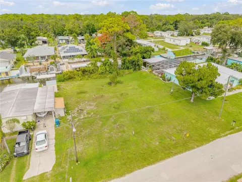 113 Charles St, Edgewater, FL 32141 photo 8