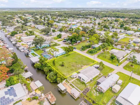 113 Charles St, Edgewater, FL 32141