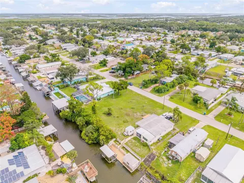 113 Charles St, Edgewater, FL 32141 photo 17
