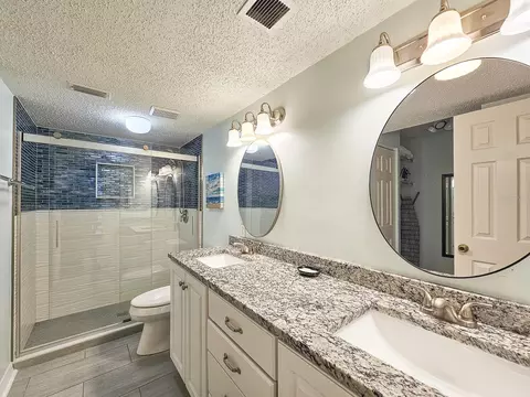 Bath - 2 Dondanville Rd #112, Saint Augustine, FL 32080 photo 1 of 6