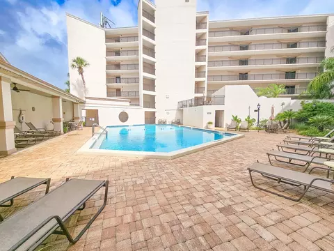 Exterior - 2 Dondanville Rd #112, Saint Augustine, FL 32080 photo 6 of 6