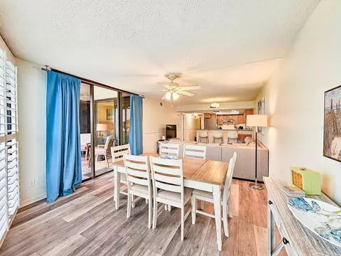 Dining - 2 Dondanville Rd #112, Saint Augustine, FL 32080 photo 2 of 4