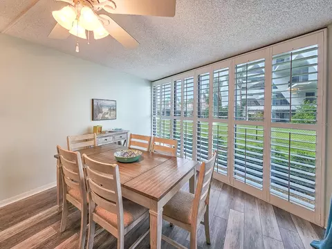 Dining - 2 Dondanville Rd #112, Saint Augustine, FL 32080 photo 4 of 4