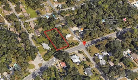 907 Canal St, New Smyrna Beach, FL 32168