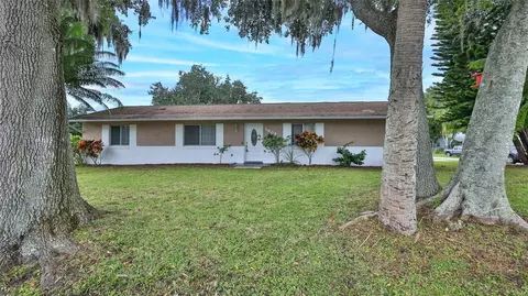 1604 Umbrella Tree Dr, Edgewater, FL 32132