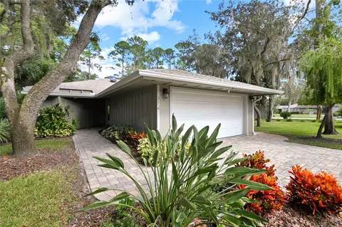 374 Gleneagles Dr, New Smyrna Beach, FL 32168