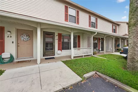 980 Canal View Blvd #J-4, Port Orange, FL 32129