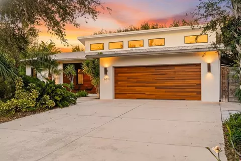 6311 River Rd, New Smyrna Beach, FL 32169