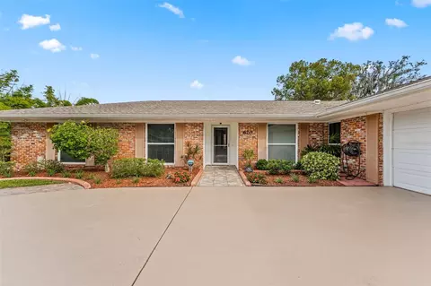 620 Red Sail Ln, Altamonte Springs, FL 32701
