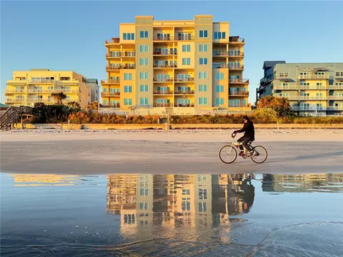 807 S Atlantic Ave #402, New Smyrna Beach, FL 32169