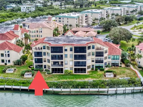 438 Bouchelle Dr #105, New Smyrna Beach, FL 32169