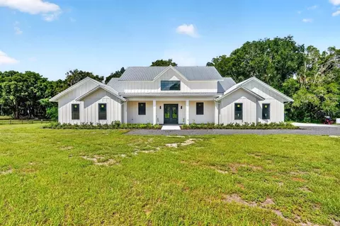 1624 Greens Dairy Rd, Deland, FL 32720