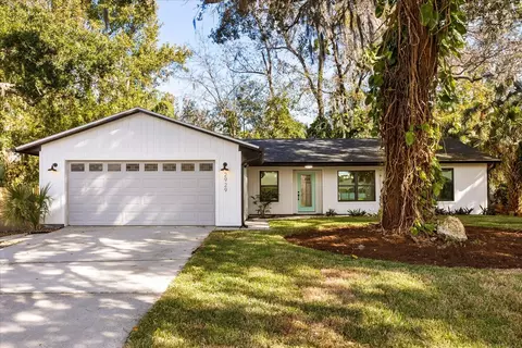 2929 Woodland Dr, Edgewater, FL 32141