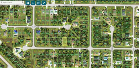 120 Wayne Rd, Rotonda West, FL 33947