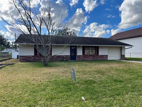 2114 Travelers Palm Dr, Edgewater, FL 32141