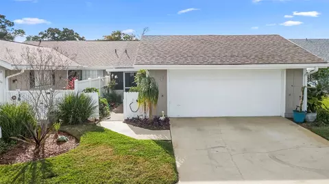 44 Fore Dr, New Smyrna Beach, FL 32168