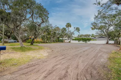607 Goodwin Ave, New Smyrna Beach, FL 32169