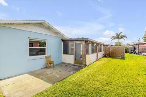 Exterior - 26 Laughing Gull Ln, Edgewater, FL 32141 photo 6 of 8