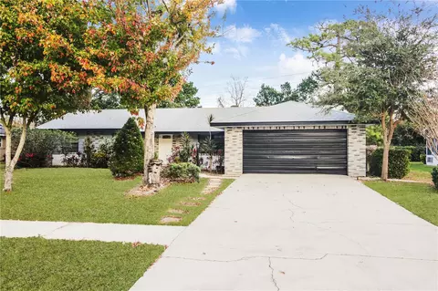 937 Chickadee Dr, Port Orange, FL 32127