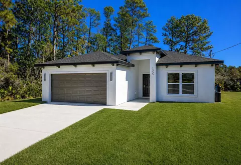 1355 9th Ave, Deland, FL 32724