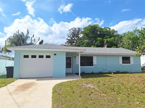 607 Edward St, New Smyrna Beach, FL 32168
