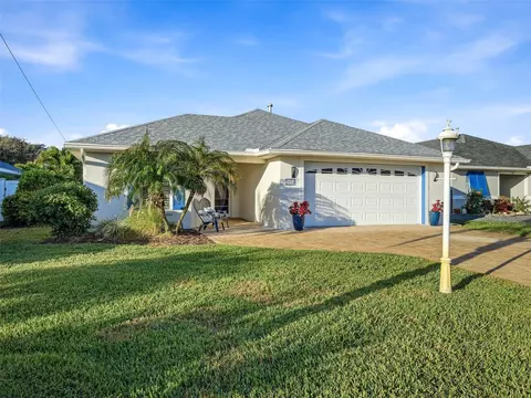 2014 N Peninsula Ave, New Smyrna Beach, FL 32169