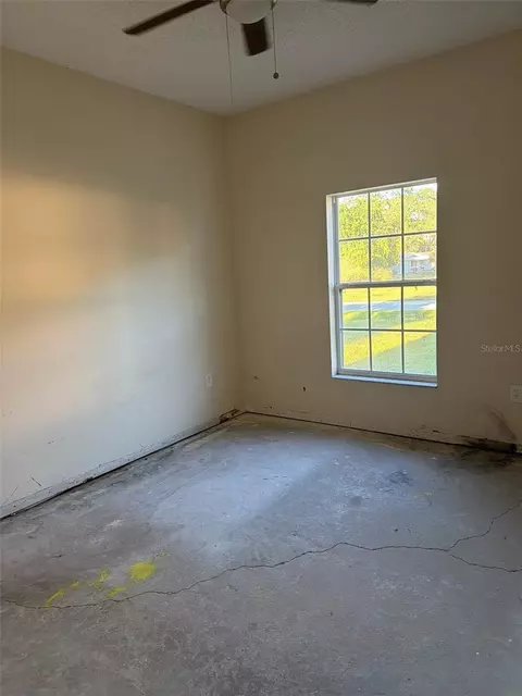 Bedroom - 2904 Juniper Dr, Edgewater, FL 32141 photo 2 of 2