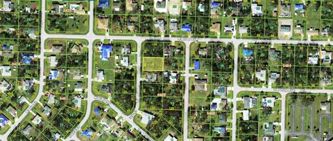 2128 Ivy St, Port Charlotte, FL 33952