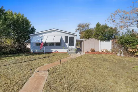 5416 Pineland Ave, Port Orange, FL 32127